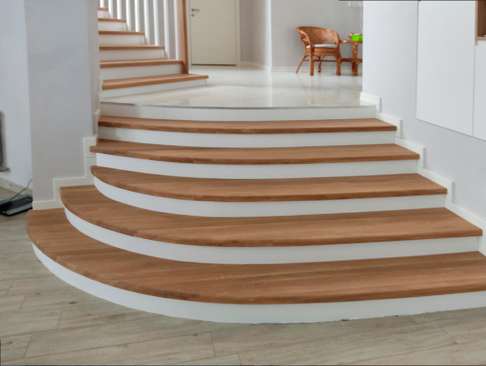 Отделка бетонных лестниц в Беларуси